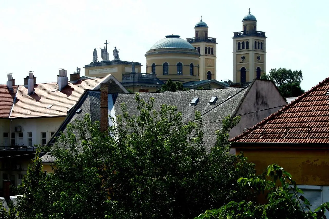 F&M Apartman Eger Węgry